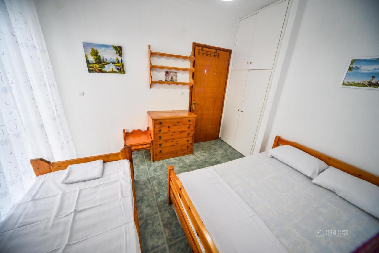 Apartman Porto Blue Lux Apartment Пефкохори Екстериор снимка