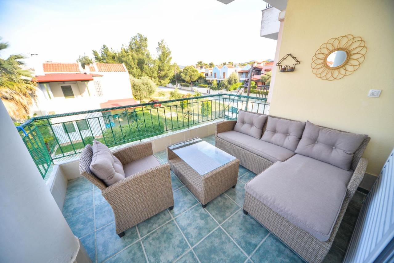 Apartman Porto Blue Lux Apartment Пефкохори Екстериор снимка