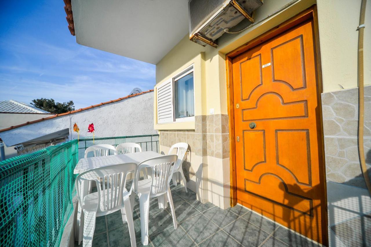Apartman Porto Blue Lux Apartment Пефкохори Екстериор снимка